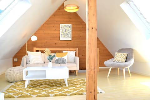Romantic-Apartment. Roof terrace. Forest View.80m²