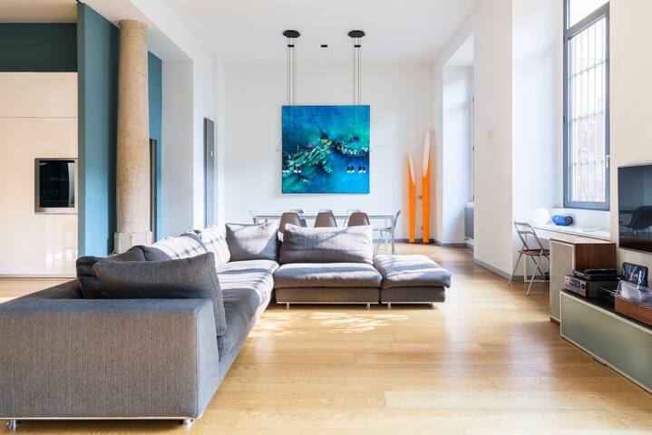 Beautiful Loft 300m2 Corso Sempione gallery image 5