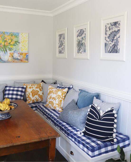 Breakfast Nook