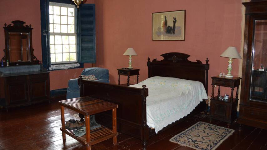 Quarto Quádruplo Terra