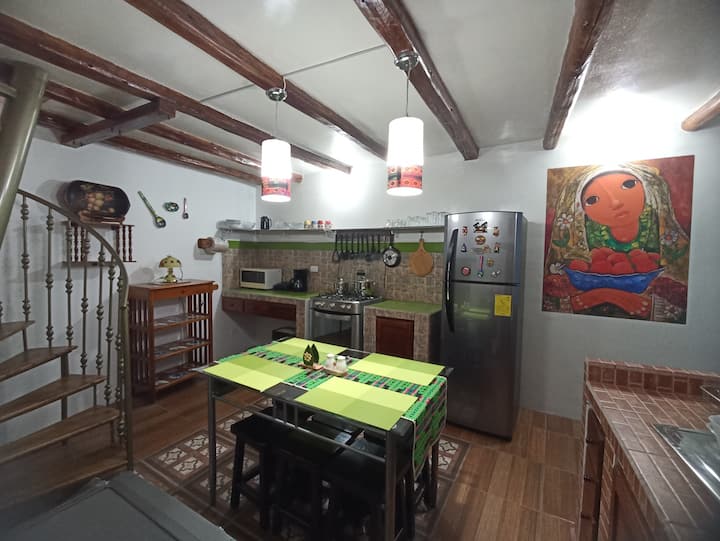 Family Suite-2 Hb-6 People- Historic Center Quito - Quito