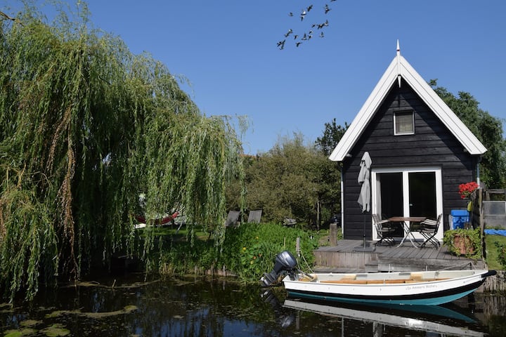 Detached holiday home Aan Ammers Water