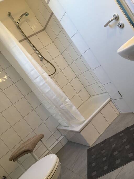 Dein Bad / Your Bathroom