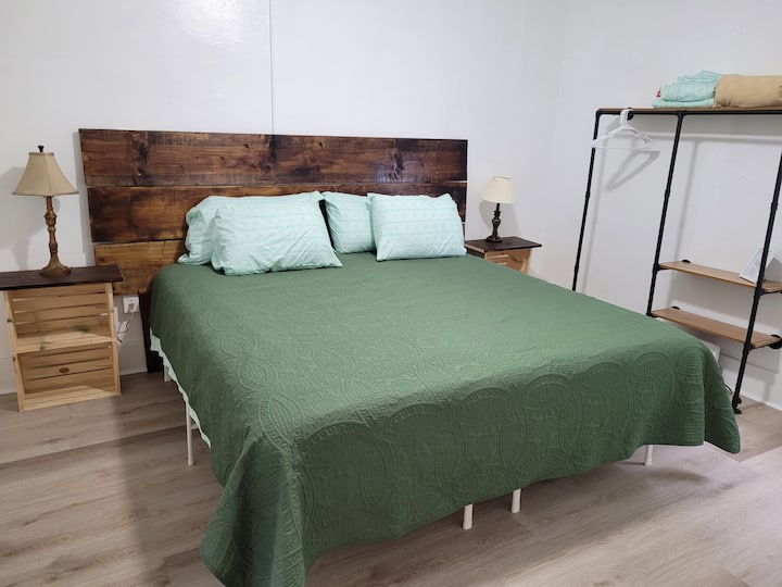 غرفة النوم 2