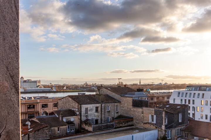 Nice apartment with terraces and views