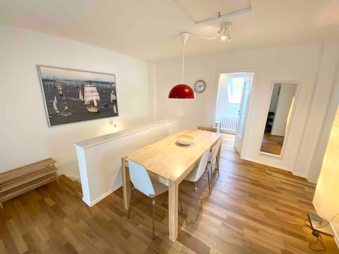 Bright and central 3-room apartment
