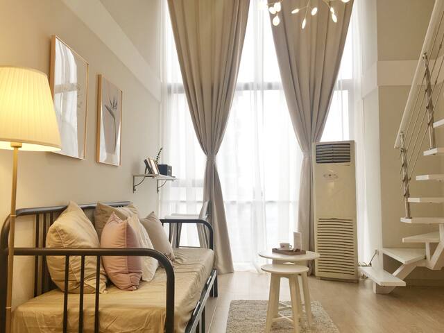 漫漫|Mocha摩卡 【长租优惠】每客消毒/近地铁口/生活方便/观音桥九街/地铁出口/直通解放碑/