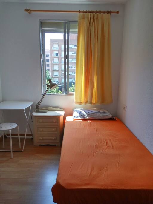 Room 1 - Habitación 1