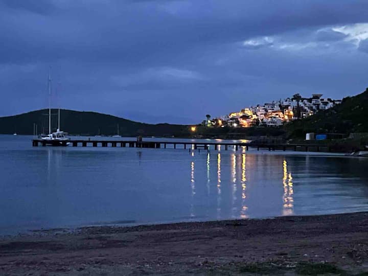 Denize Karşı Keyifli Bir Tatil - Akyarlar