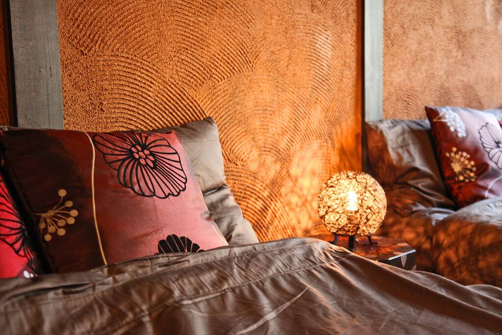ベッドランプ Bed lamp