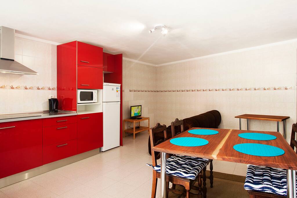 cozinha sala sofá cama / kitchen sofa bed room / Cuisine chambre canapé