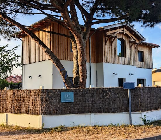 Pool villa in the vineyards