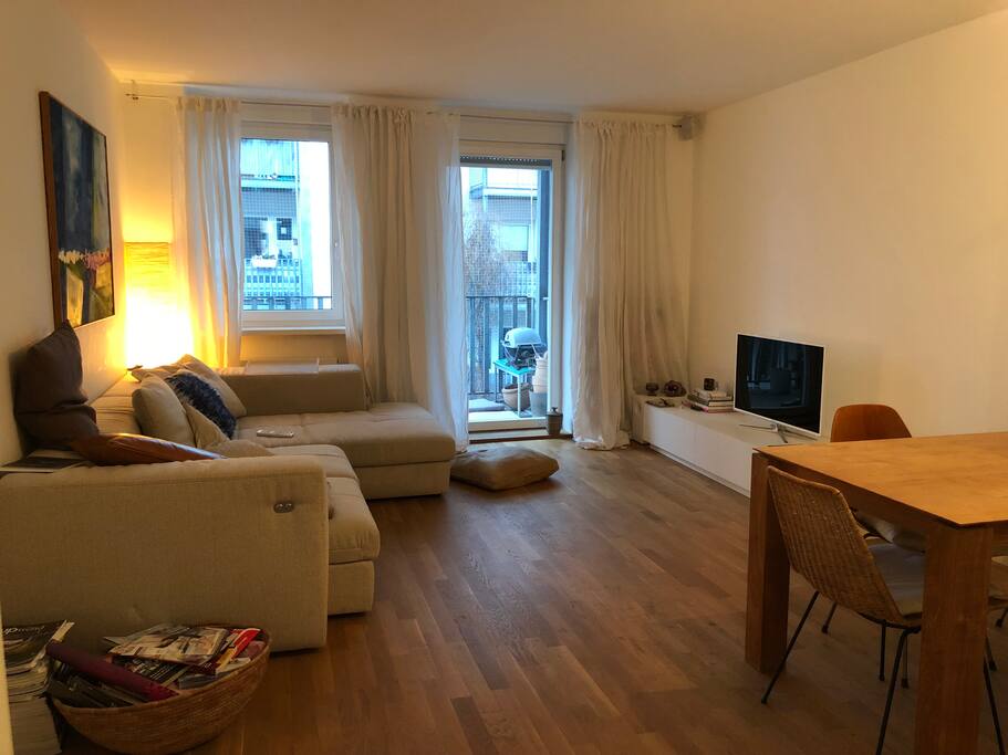 Die Whg. ist eine 3zimmer Whg. Zwei Zimmer können davon genutzt werden