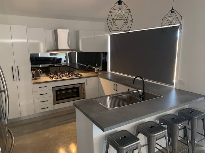 Jindabyne Holiday Rentals & Homes New South Wales, Australia Airbnb