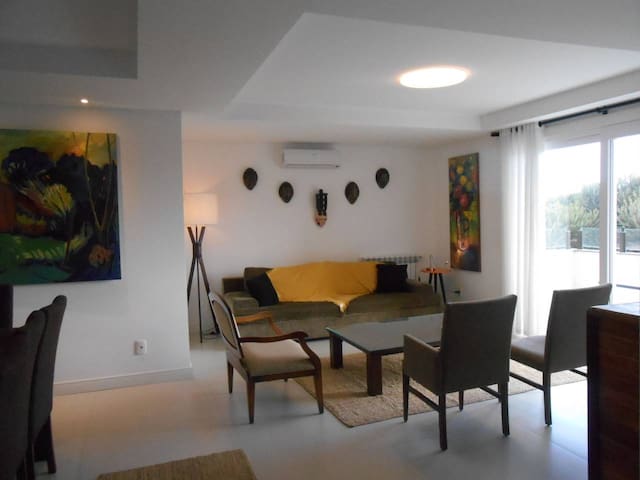 Armênio Marques Negócios Imobiliários managed Airbnb listing 2