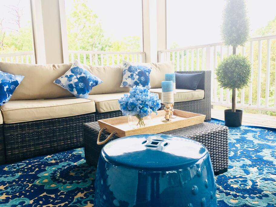 Picture perfect outdoor deck with luxurious lounge furniture for you to relax and unwind.