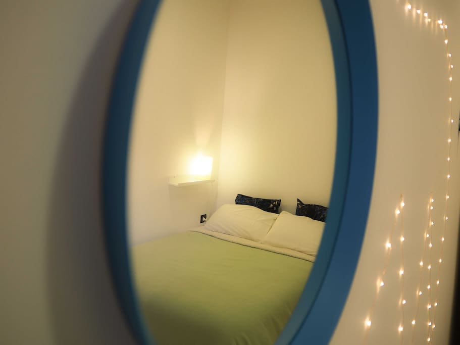 Bedroom details