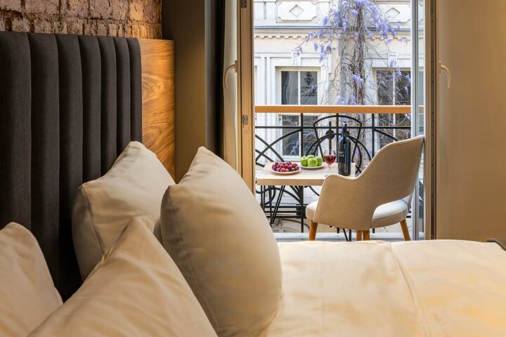 Cozy, Modern 3 Bedrooms in Galata/@tintingalata gallery image 3