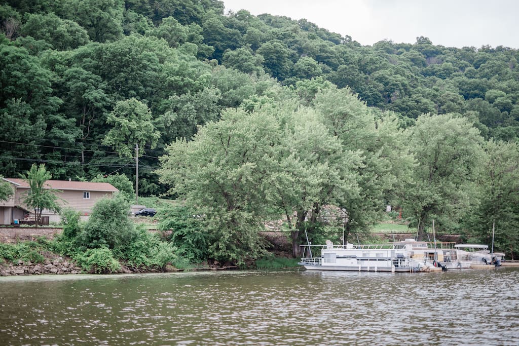 The Retreat & Docks on Mississippi