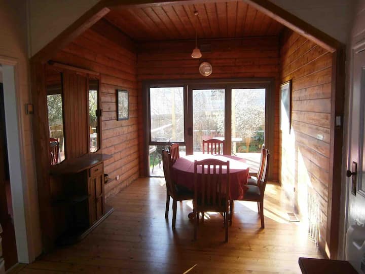 Hurdit Cottages for Rent in Portland, Victoria, Australia Airbnb