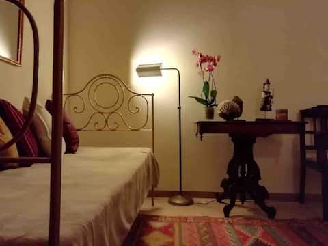 Top Airbnb: Room near beach and center city in Rosto Do Cão (São Roque)
