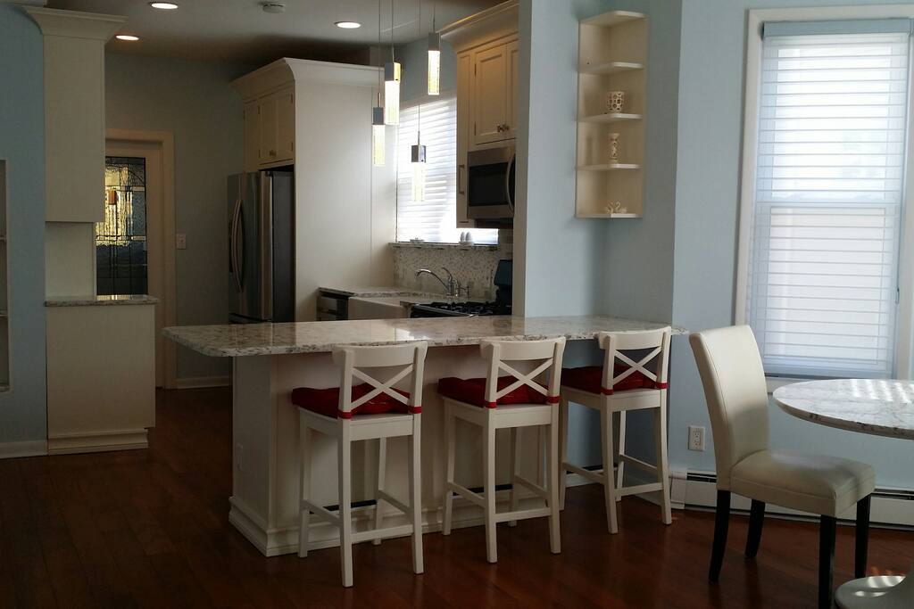 Marble Breakfast Nook