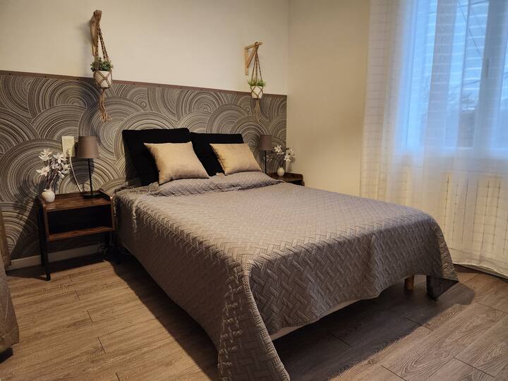 غرفة النوم 1