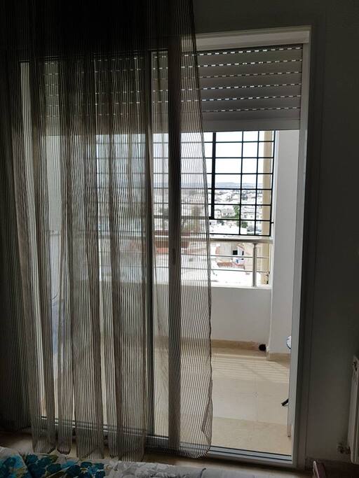 UN PETIT BALCON