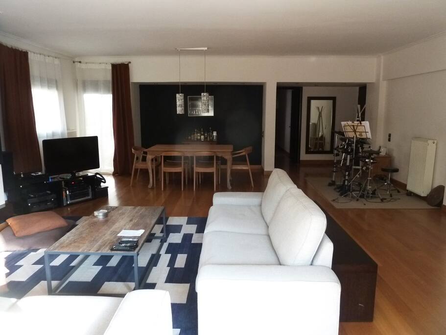 living room daytime