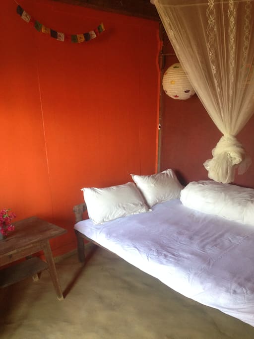 Room 6 double bed