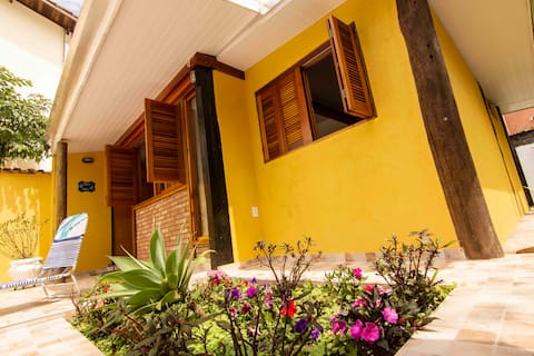 Imóvel de sucesso: Nautical House 280m from PRAIA, WI-FI, A/C, COMPLETE! em Caraguatatuba