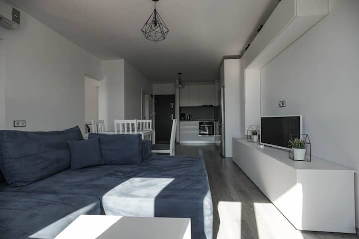 Chic 1 Bed Apartment (Ac And Underground Parking) - Cluj-Napoca