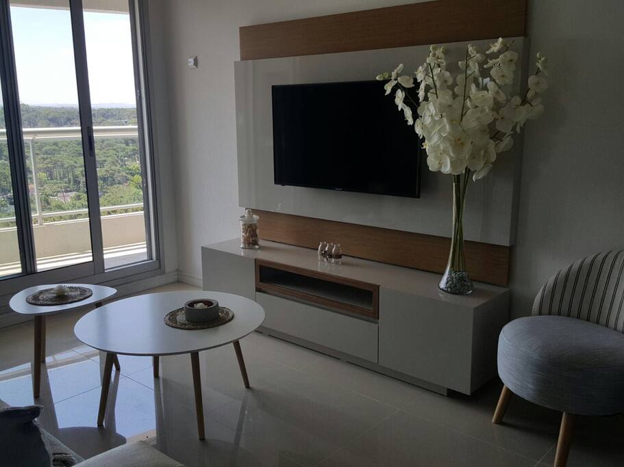 Modular tv