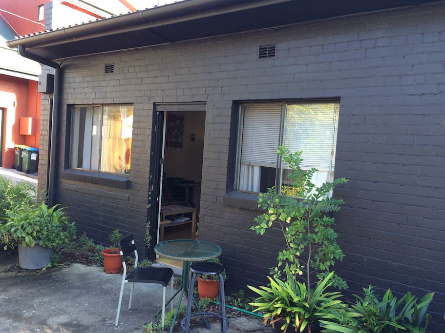 Unit form outside, lovely quiet street in Balmain