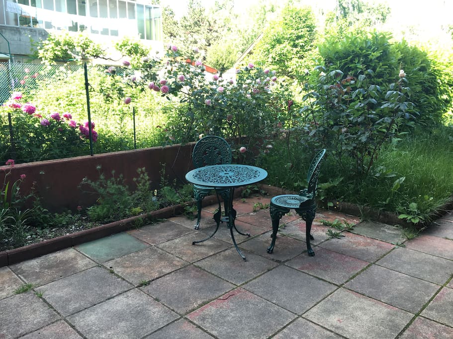 Terrasse fleurie