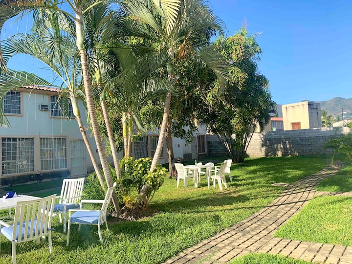 Casa en Joyas del Marqués ll Acapulco Diamante!! 🌴 Houses for Rent in