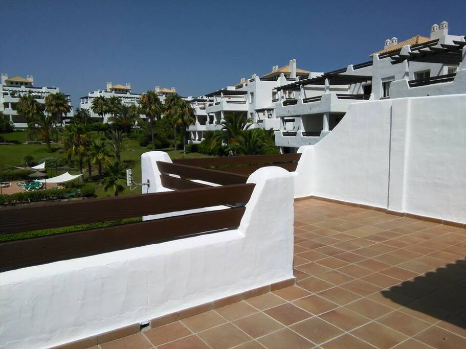 Large Roof Terrace