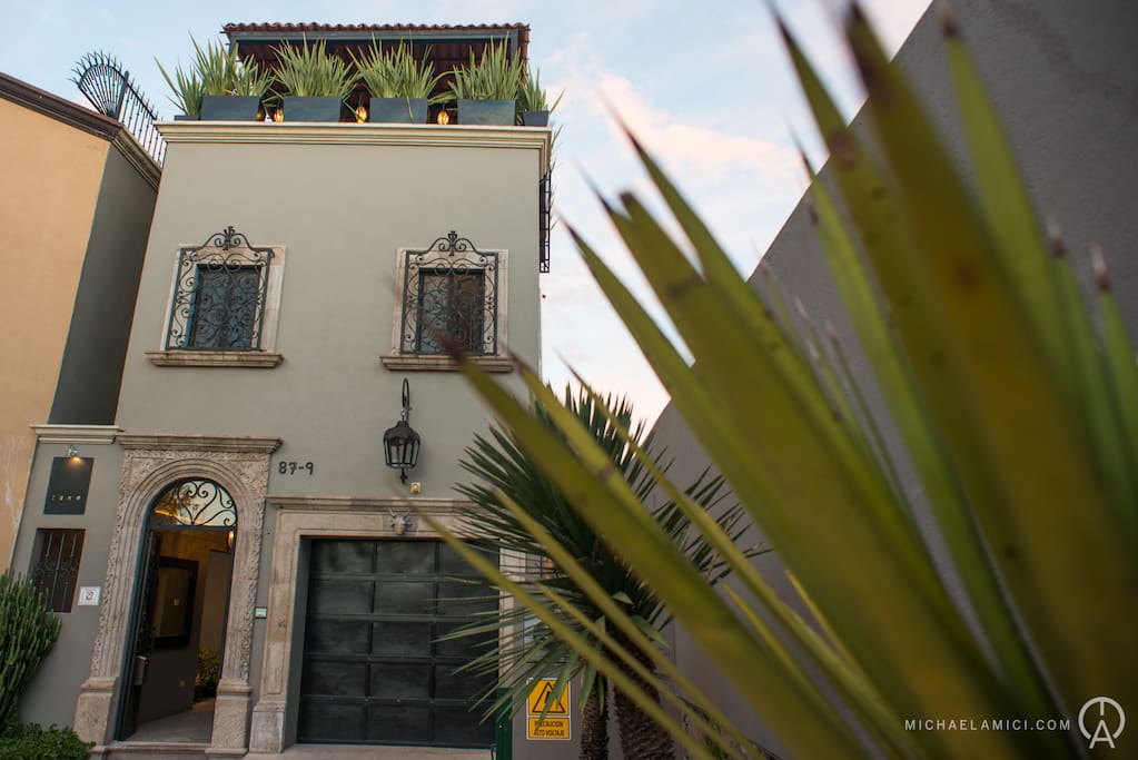 Casa Kali entrance in 5 house gated enclave. Welcome!