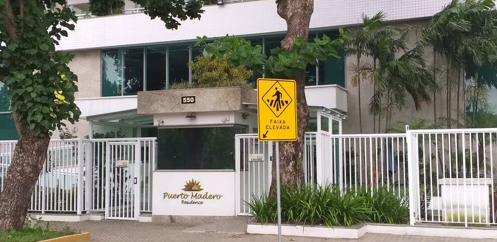 Praia do Recreio a 5 minutos e shopping a passos. gallery image 2