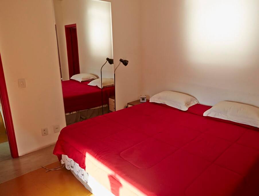King size bed