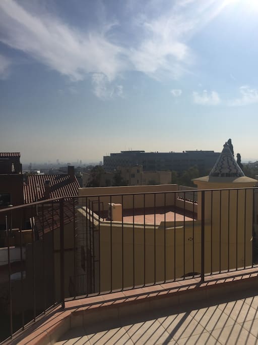 Vistas del mar y la montaña de Barcelona