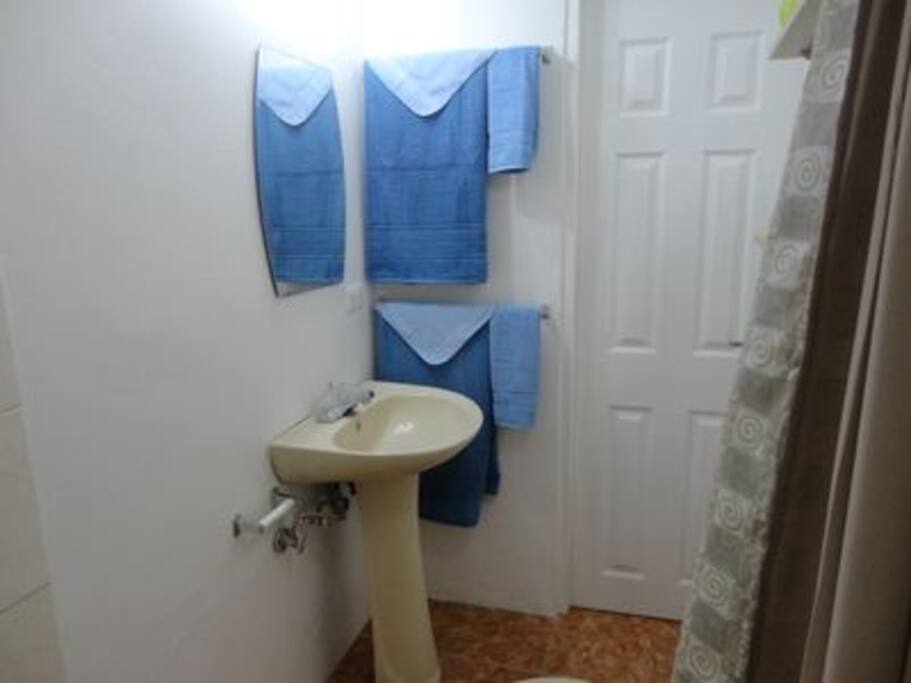 View 2 - bathroom
