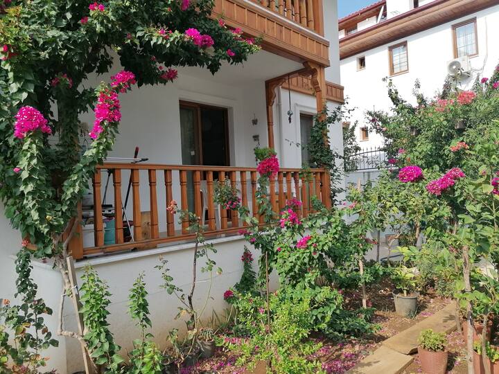Akyakada Site İçErisinde, ÖZel Oda - Akyaka