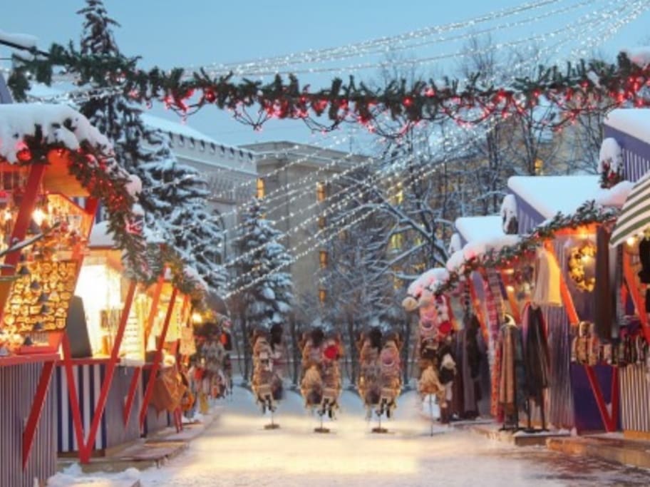 Līvu square Christmas market (50m)