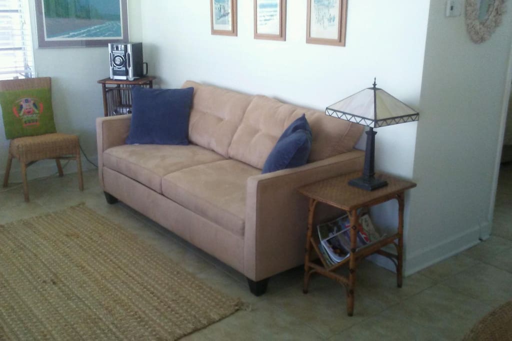 Cozy Beach Villa Living Area 1 of 2