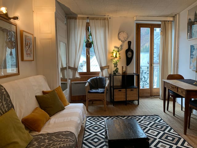 VERY CENTRAL STUDIO, 32 SQM