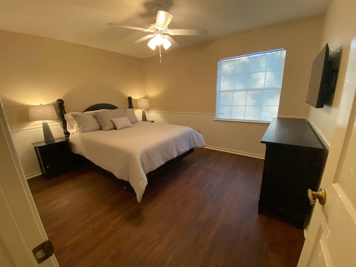 Bedroom #2 = Queen bed with Flat Screen Tv