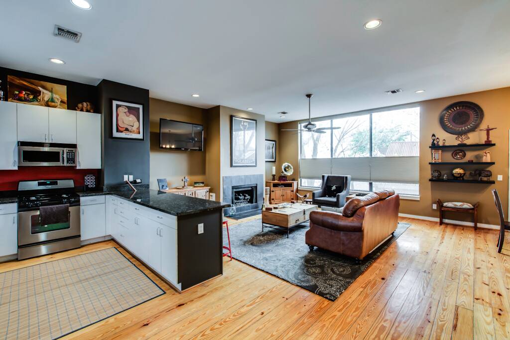 Kitchen / Living