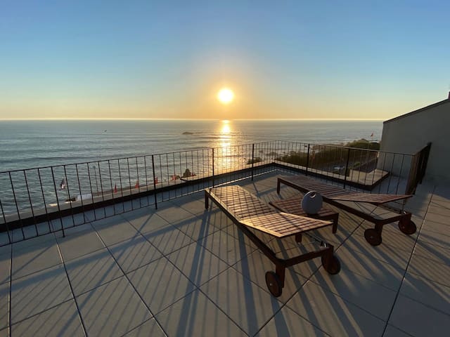 BOUTIQUE Rentals- ATTICO Luxury Design-Ocean views