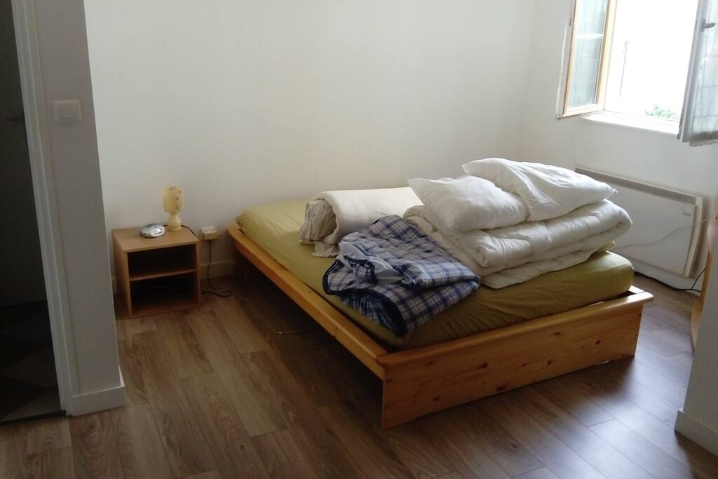 Chambre avec matelas d appoint supplémentaire